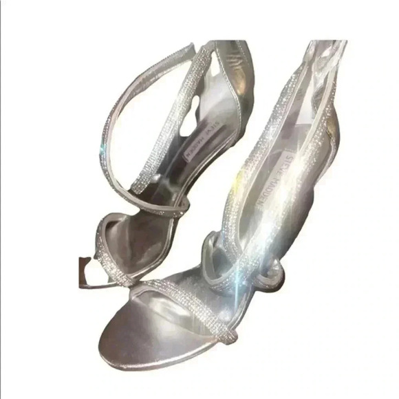 Forget 21 Gorgeous silver Strappy heel sandals - Picture 9 of 11